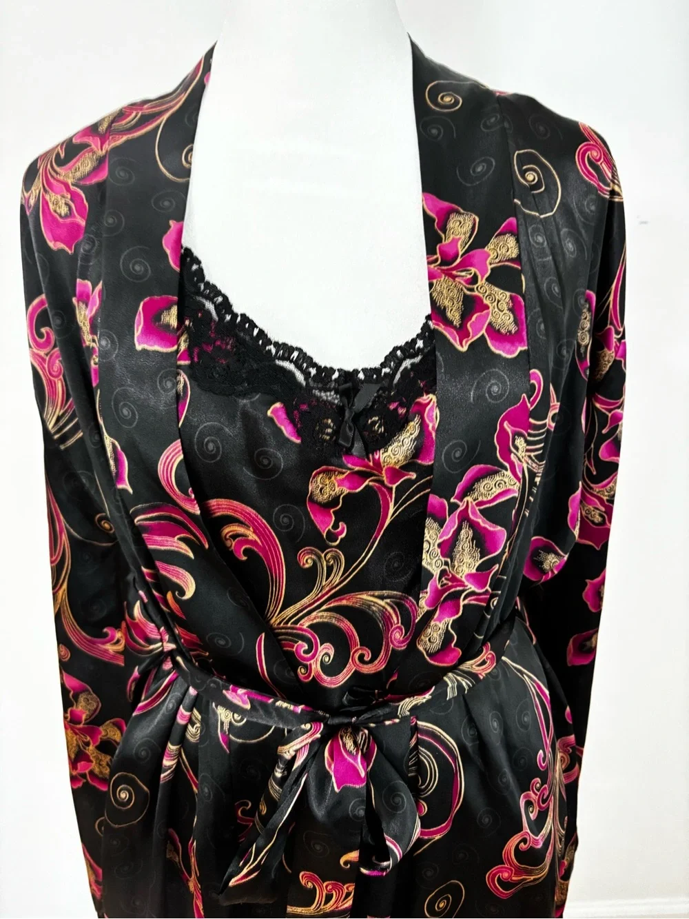 Delicates L Black Pink Gold Floral Satin Chemise Robe Set Lace Trim Y2K